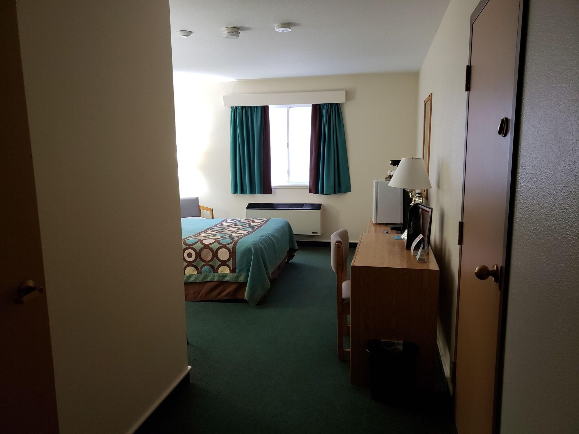 Super 8 By Wyndham Moose Jaw Sk Hotel Kültér fotó