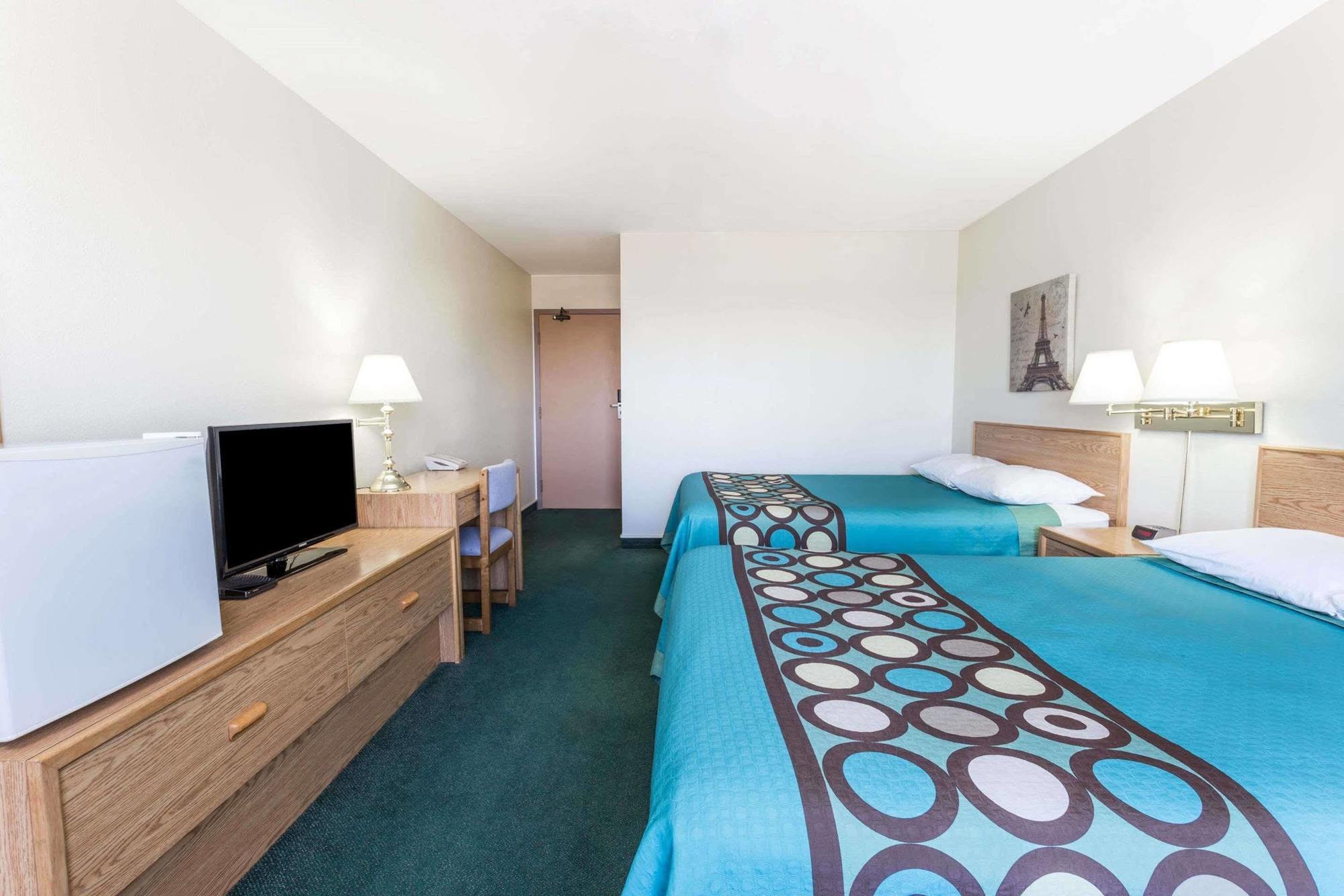 Super 8 By Wyndham Moose Jaw Sk Hotel Kültér fotó